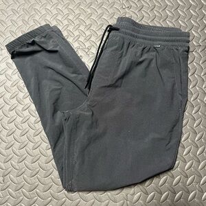 Hurley x Nike Twill Jogger Pants Men's XL Gray Drawstring Comfort Dri-Fit